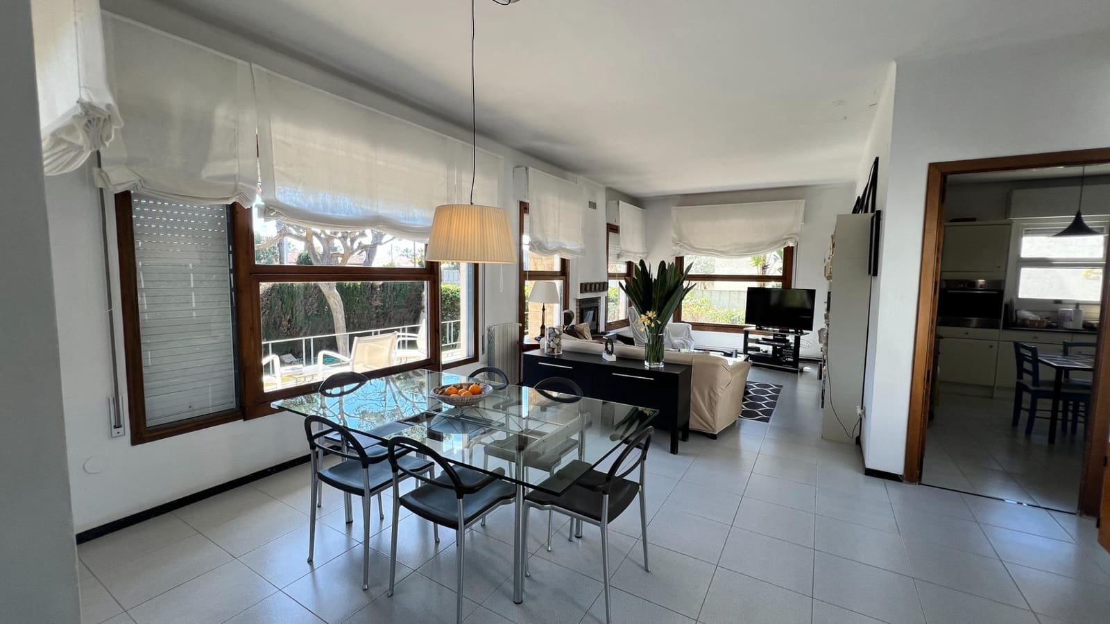 Chalet de 5 habitaciones en Castelló de la Plana en venta con garaje - 950.000 € (Ref: 9752145)