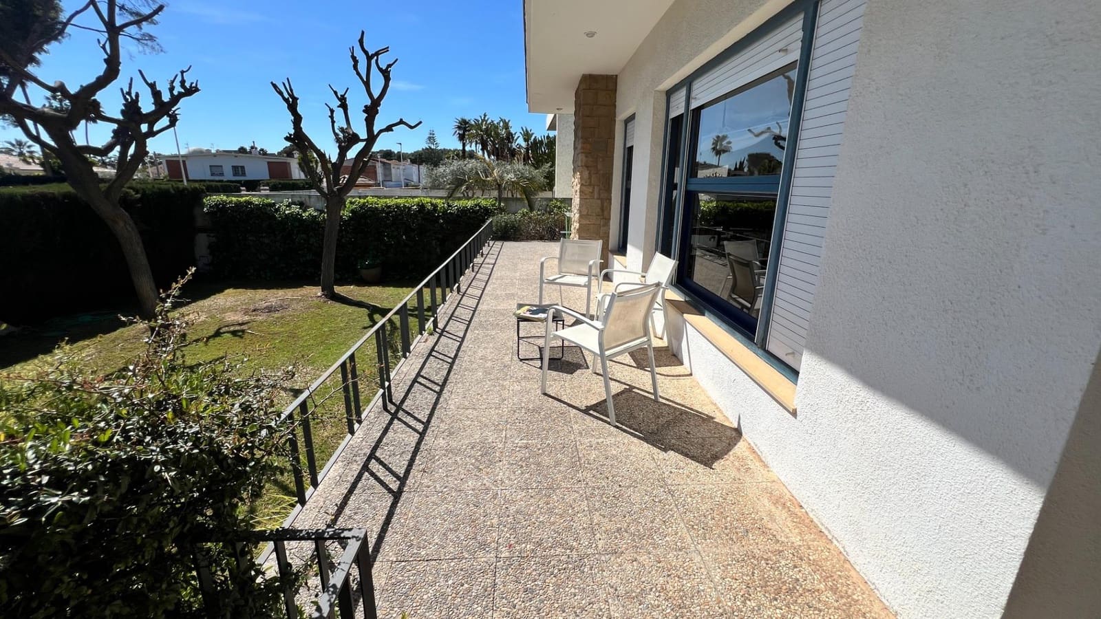 Chalet de 5 habitaciones en Castelló de la Plana en venta con garaje - 950.000 € (Ref: 9752145)