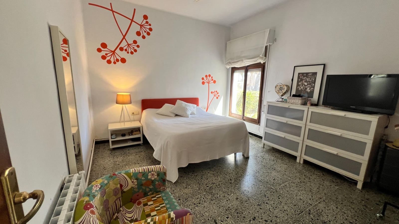 Chalet de 5 habitaciones en Castelló de la Plana en venta con garaje - 950.000 € (Ref: 9752145)