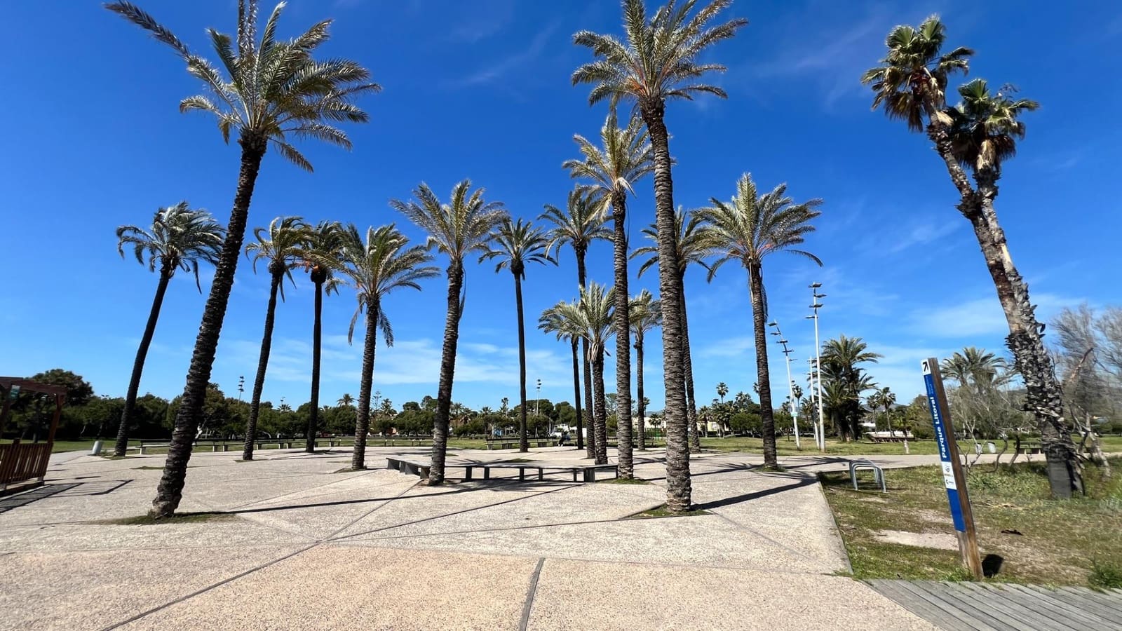 Chalet de 5 habitaciones en Castelló de la Plana en venta con garaje - 950.000 € (Ref: 9752145)