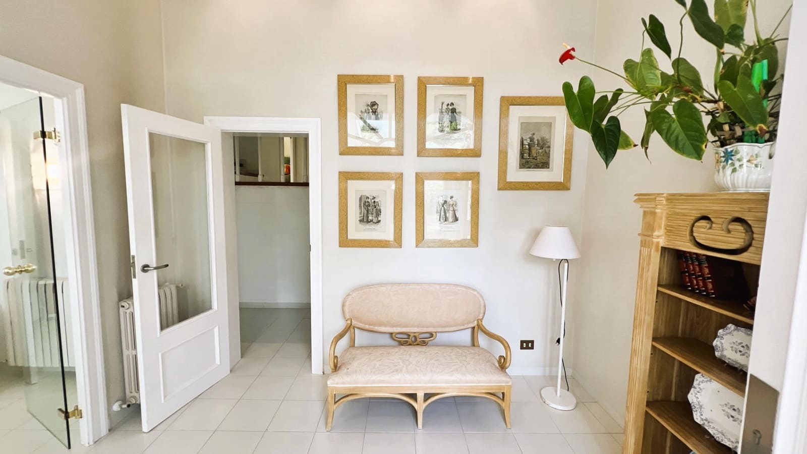 3 soverom Villa til salgs i Castello de la Plana med garasje - € 1 500 000 (Ref: 9780690)