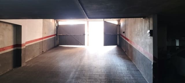 Garage te koop in Norte, Castelló de la Plana - € 20.000 (Ref: 9791157)
