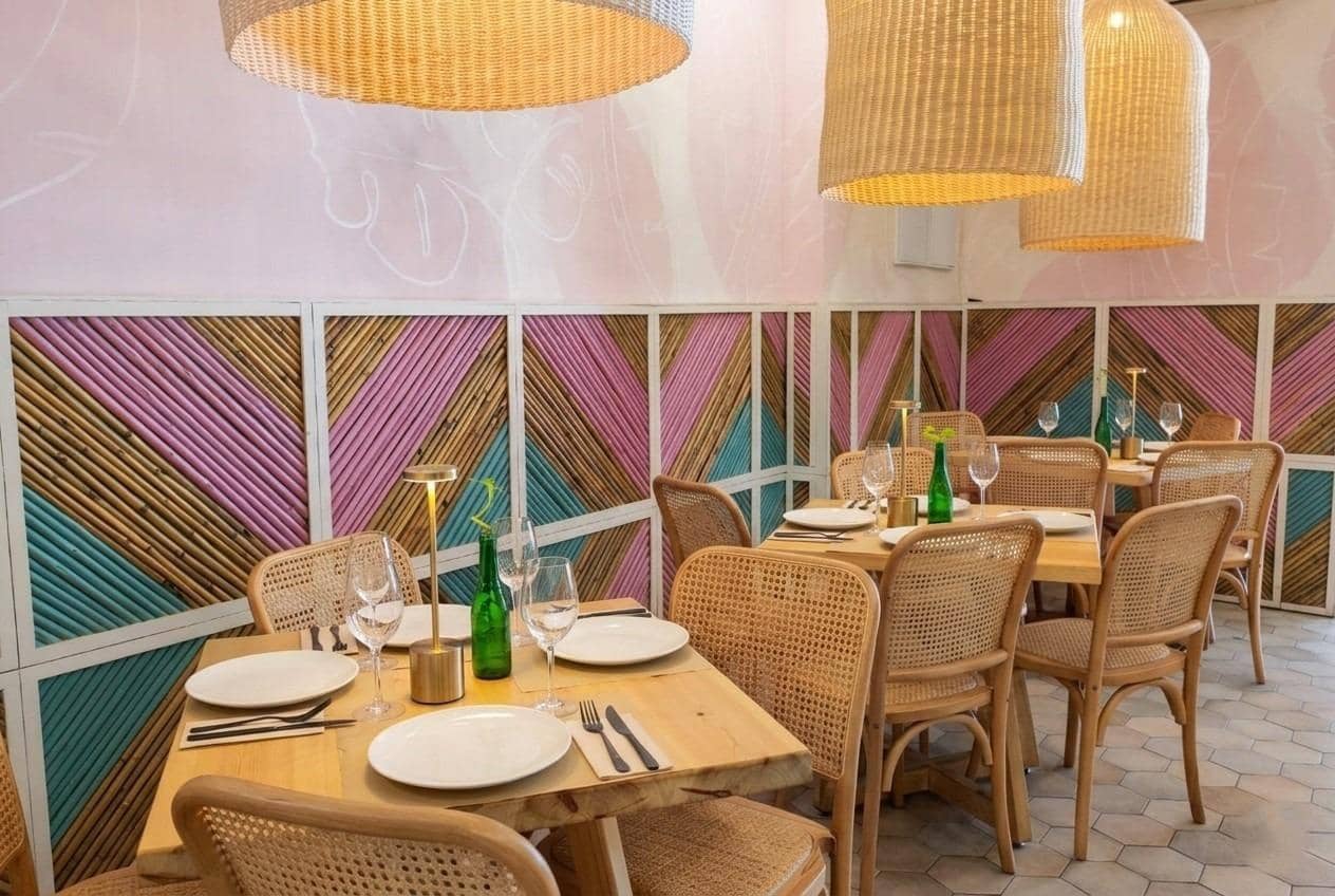 Erhverv til leje i Valencia by - € 1.400 (Ref: 9797235)