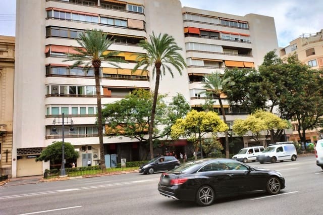 Autotalli vuokrattavana paikassa Russafa, Valencia kaupunki - 120 € (Ref: 9820618)