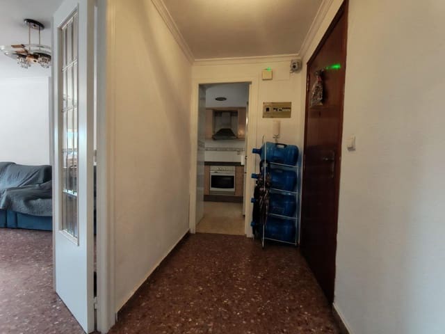 4 sovrum Lägenhet till salu i Xirivella - 290 000 € (Ref: 9843607)