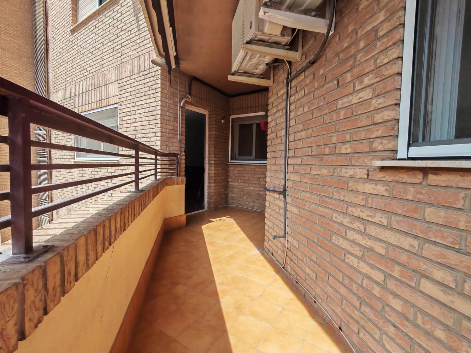 4 bedroom Flat for sale in Xirivella - € 290,000 (Ref: 9843607)