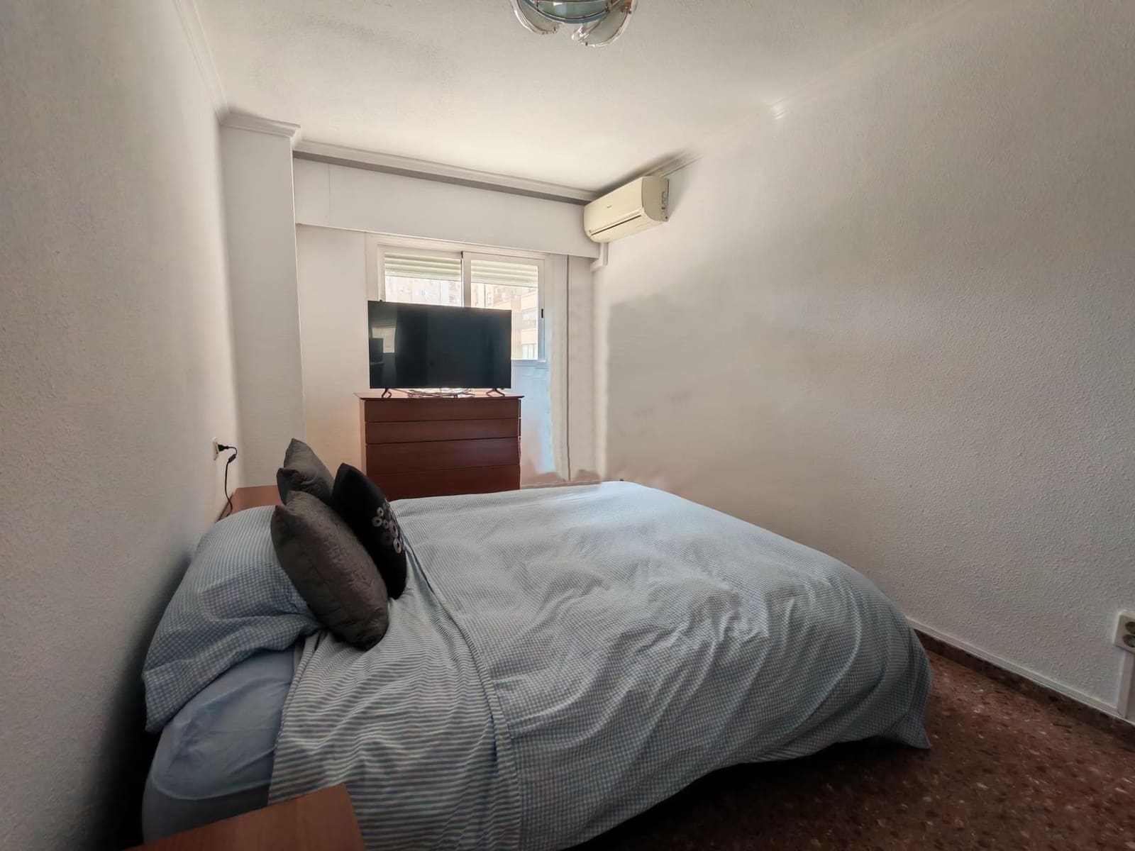 4 bedroom Flat for sale in Xirivella - € 290,000 (Ref: 9843607)