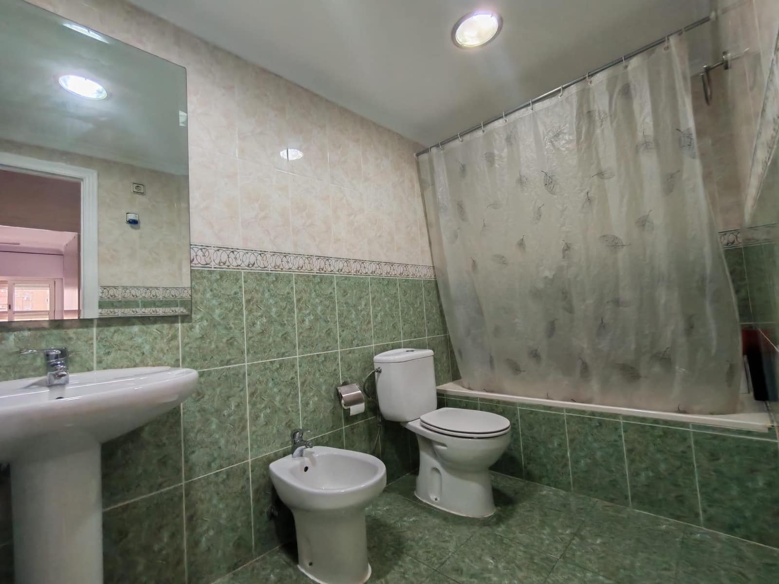 4 bedroom Flat for sale in Xirivella - € 290,000 (Ref: 9843607)