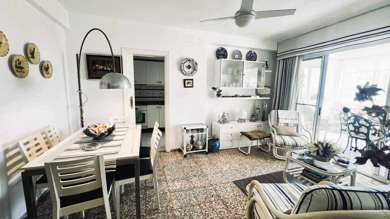 3 bedroom Apartment for sale in Benicassim with pool - € 300,000 (Ref: 9876529)