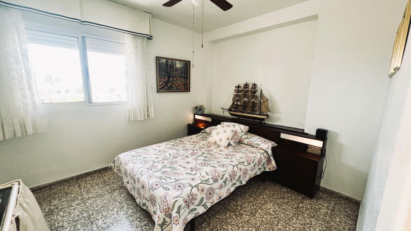 3 bedroom Apartment for sale in Benicassim with pool - € 300,000 (Ref: 9876529)