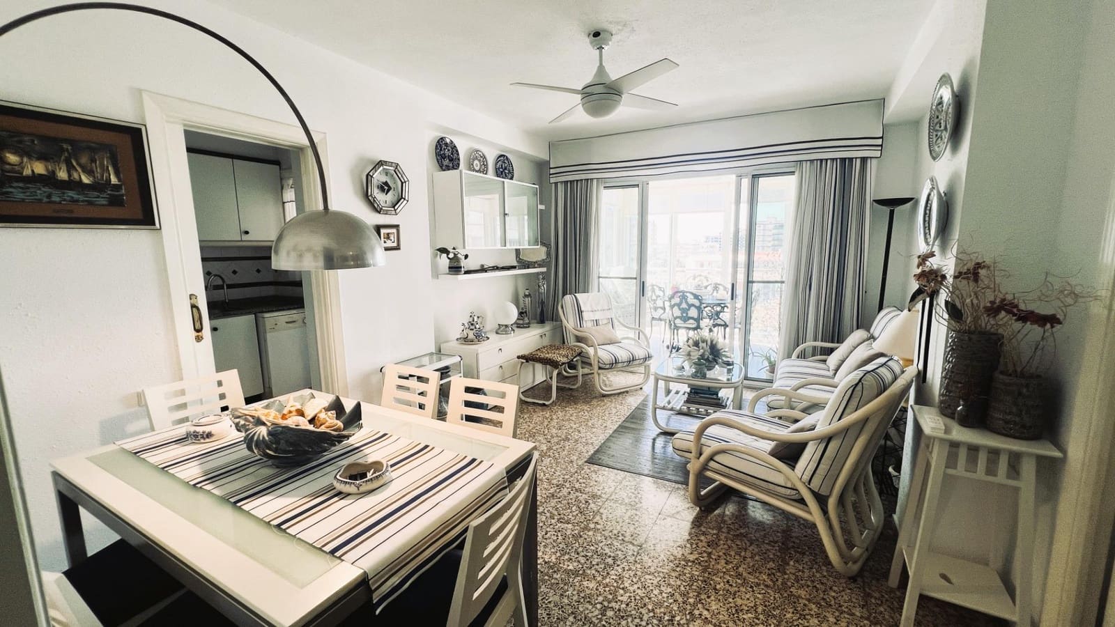 3 bedroom Apartment for sale in Benicassim with pool - € 300,000 (Ref: 9876529)