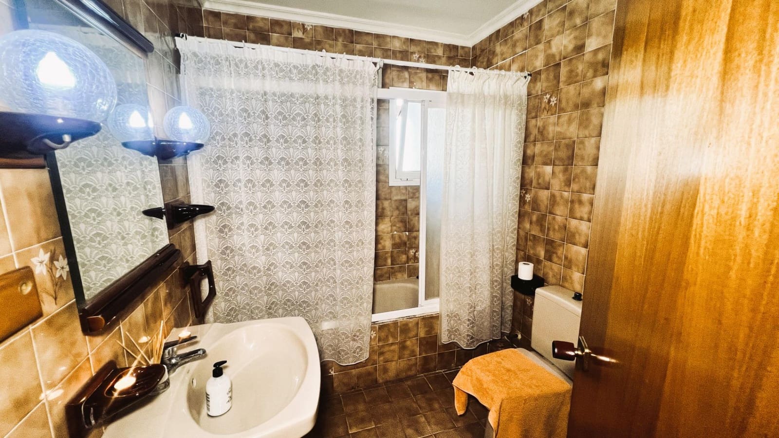 5 bedroom Flat for sale in Almassora / Almazora - € 104,000 (Ref: 9890497)