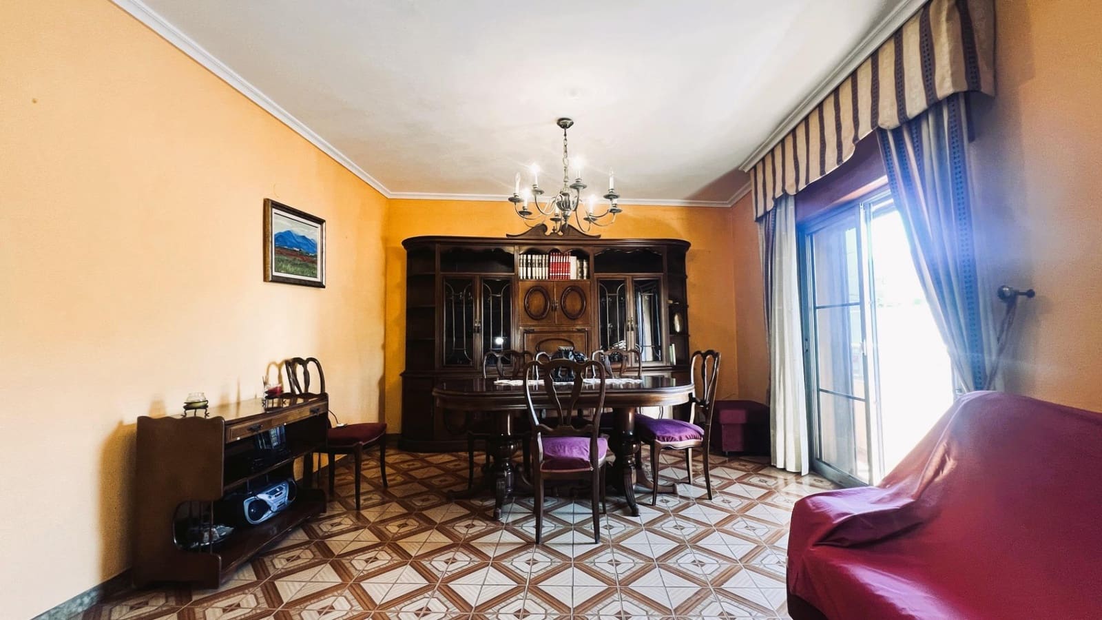 5 bedroom Flat for sale in Almassora / Almazora - € 104,000 (Ref: 9890497)
