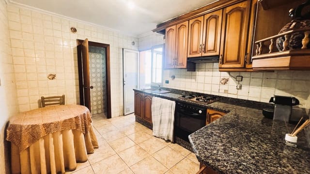 5 Zimmer Wohnung zu verkaufen in Almassora / Almazora - 104.000 € (Ref: 9890497)