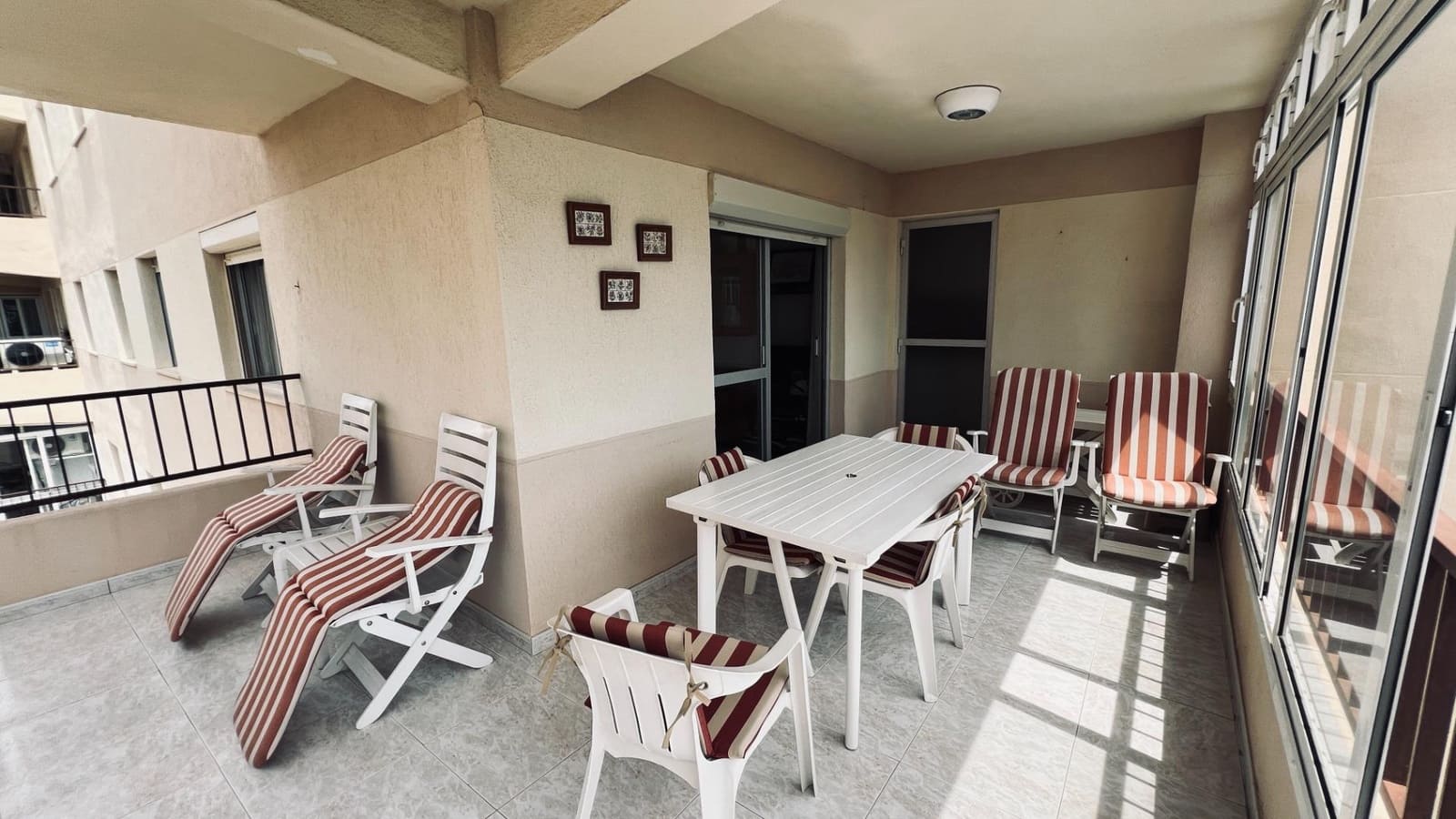 3 Zimmer Apartment zu verkaufen in Benicassim mit Pool Garage - 449.680 € (Ref: 9892467)