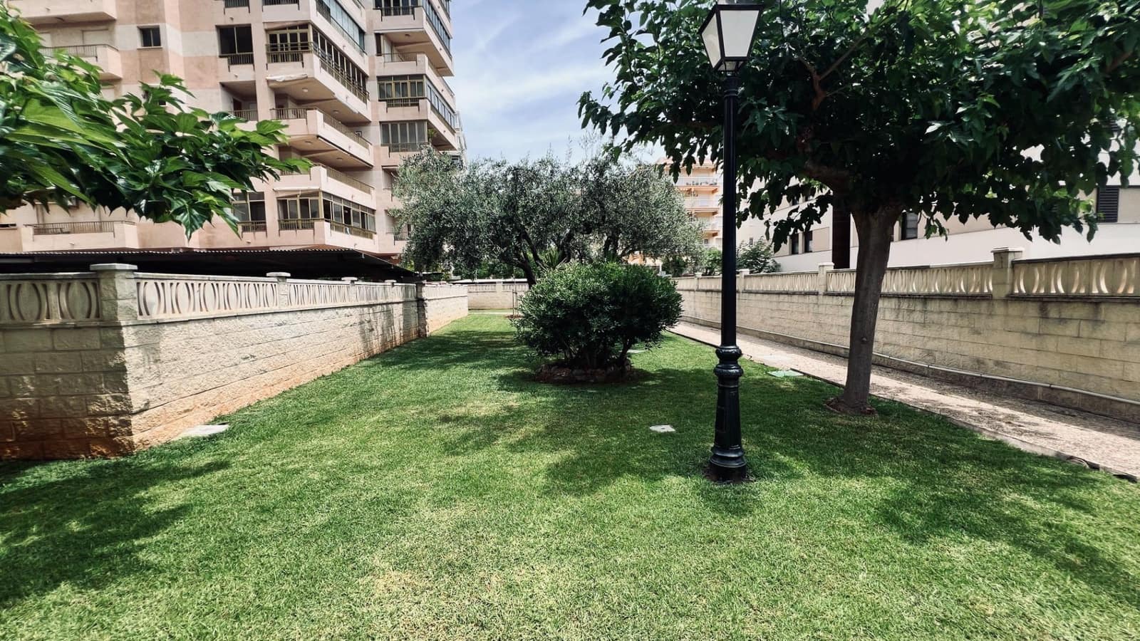 3 Zimmer Apartment zu verkaufen in Benicassim mit Pool Garage - 449.680 € (Ref: 9892467)