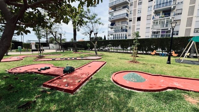 3 sypialnia Apartament na sprzedaż w Benicàssim z basenem garażem - 449 680 € (Ref: 9892467)