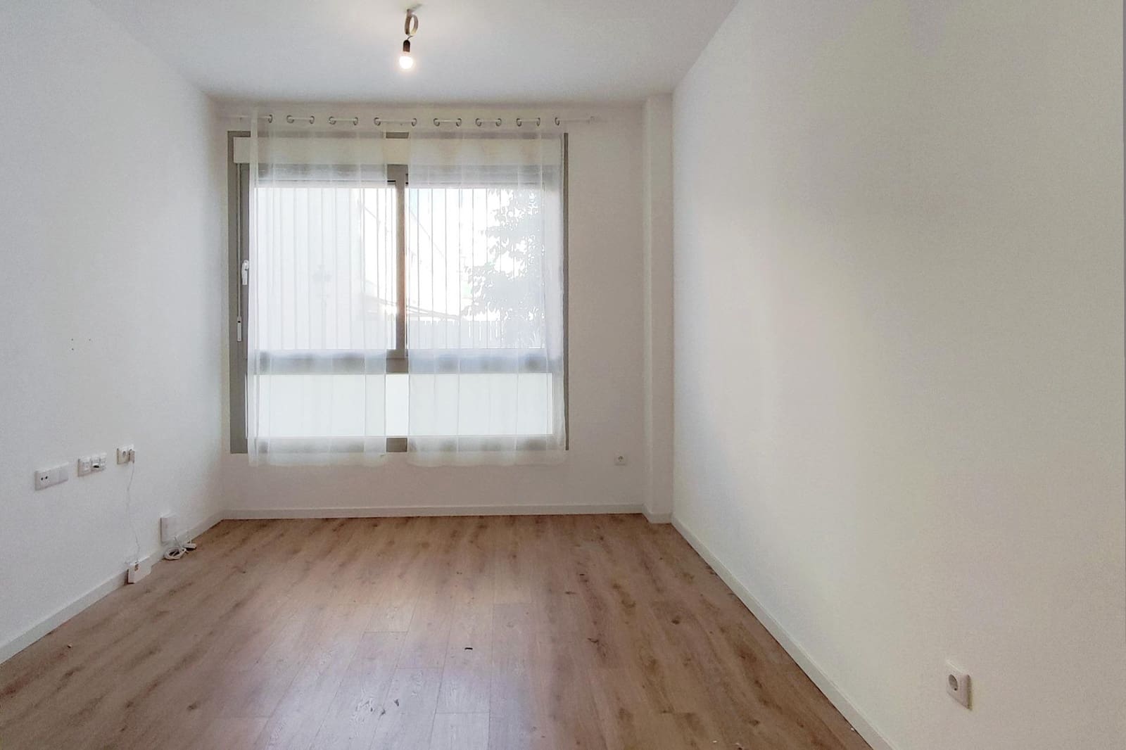 2 soverom Leilighet til salgs i Valencia by - € 275 000 (Ref: 9898912)