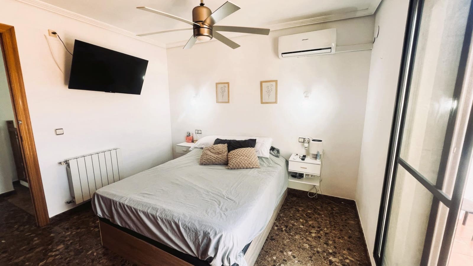 4 soveværelse Penthouse til salg i Castello de la Plana - € 300.000 (Ref: 9920539)