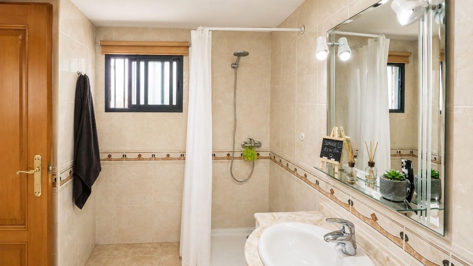 4 soveværelse Penthouse til salg i Castello de la Plana - € 300.000 (Ref: 9920539)