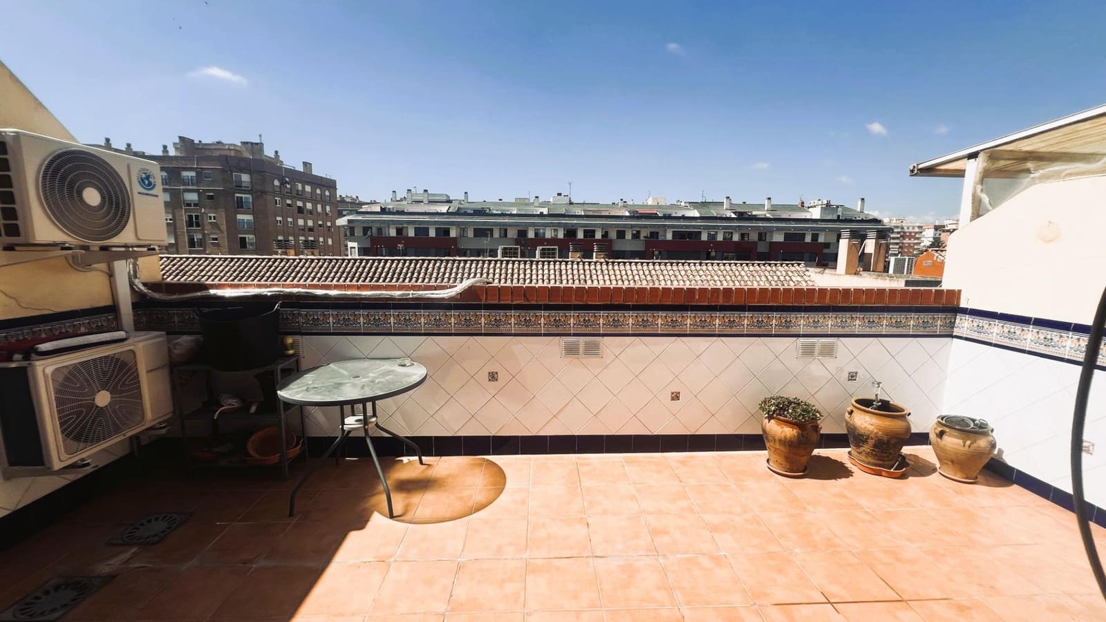 4 soveværelse Penthouse til salg i Castello de la Plana - € 300.000 (Ref: 9920539)