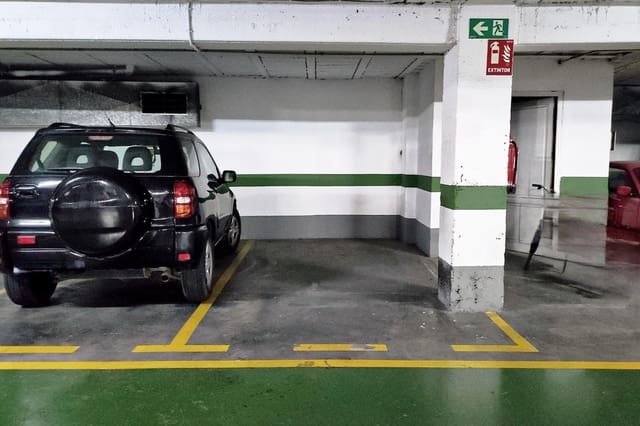 Garage for sale in Albors, Valencia city - € 27,500 (Ref: 9940069)