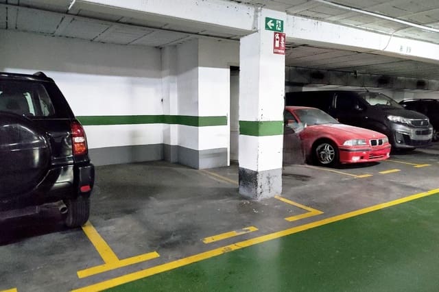 Garage for sale in Albors, Valencia city - € 27,500 (Ref: 9940069)
