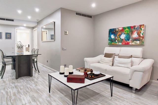 2 soveværelse Lejlighed til salg i Centro, Castelló de la Plana med garage - € 260.000 (Ref: 9942615)