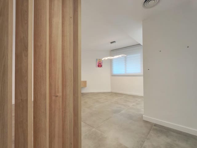 2 soverom Leilighet til salgs i Ciutat de les Arts i de les Ciencies, Valencia by - € 390 000 (Ref: 9948010)