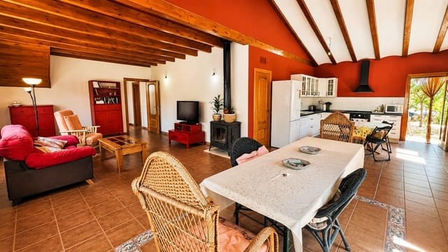 3 bedroom Finca/Country House for sale in La Pobla Tornesa - € 340,000 (Ref: 9954311)
