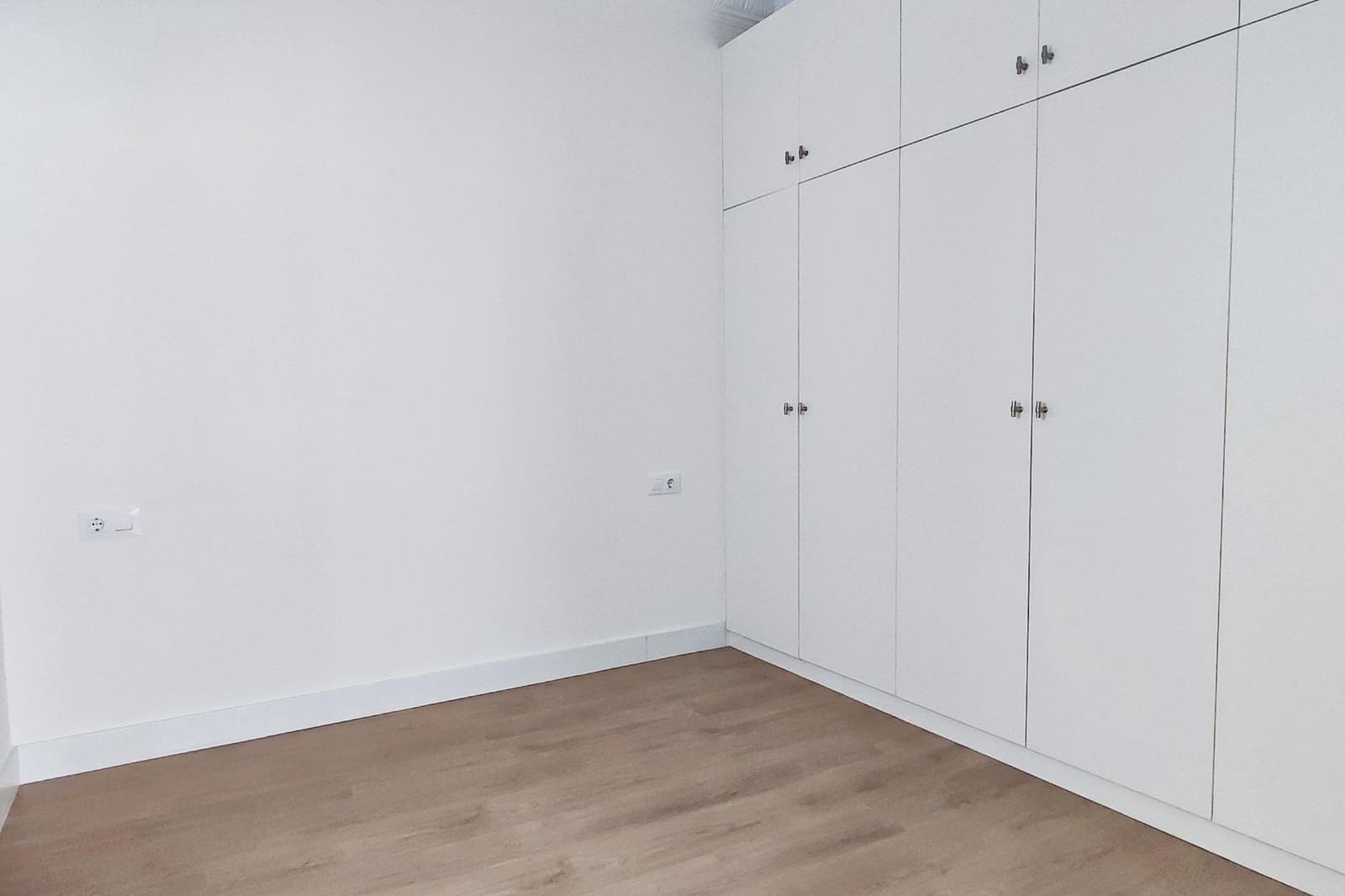 2 sypialnia Mieszkanie do wynajęcia w Miasto Walencja - 1 350 € (Ref: 9965370)