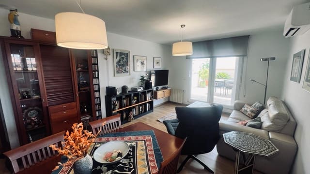 3 soveværelse Penthouse til salg i Castelló de la Plana med garage - € 246.485 (Ref: 9977420)
