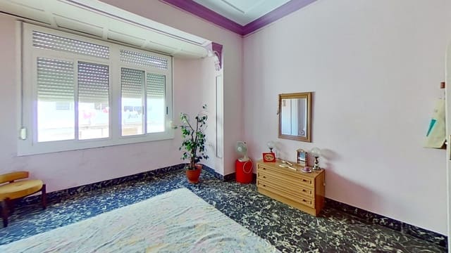 3 slaapkamer Flat te koop in Vinaròs - € 110.000 (Ref: 10004898)