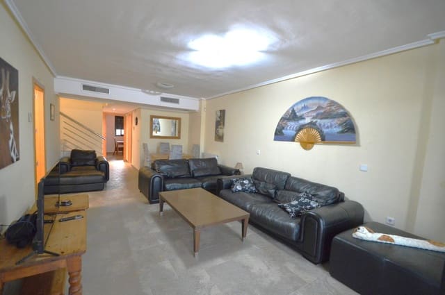 5 sovrum Villa till salu i Sant Jordi med pool garage - 245 000 € (Ref: 10016662)