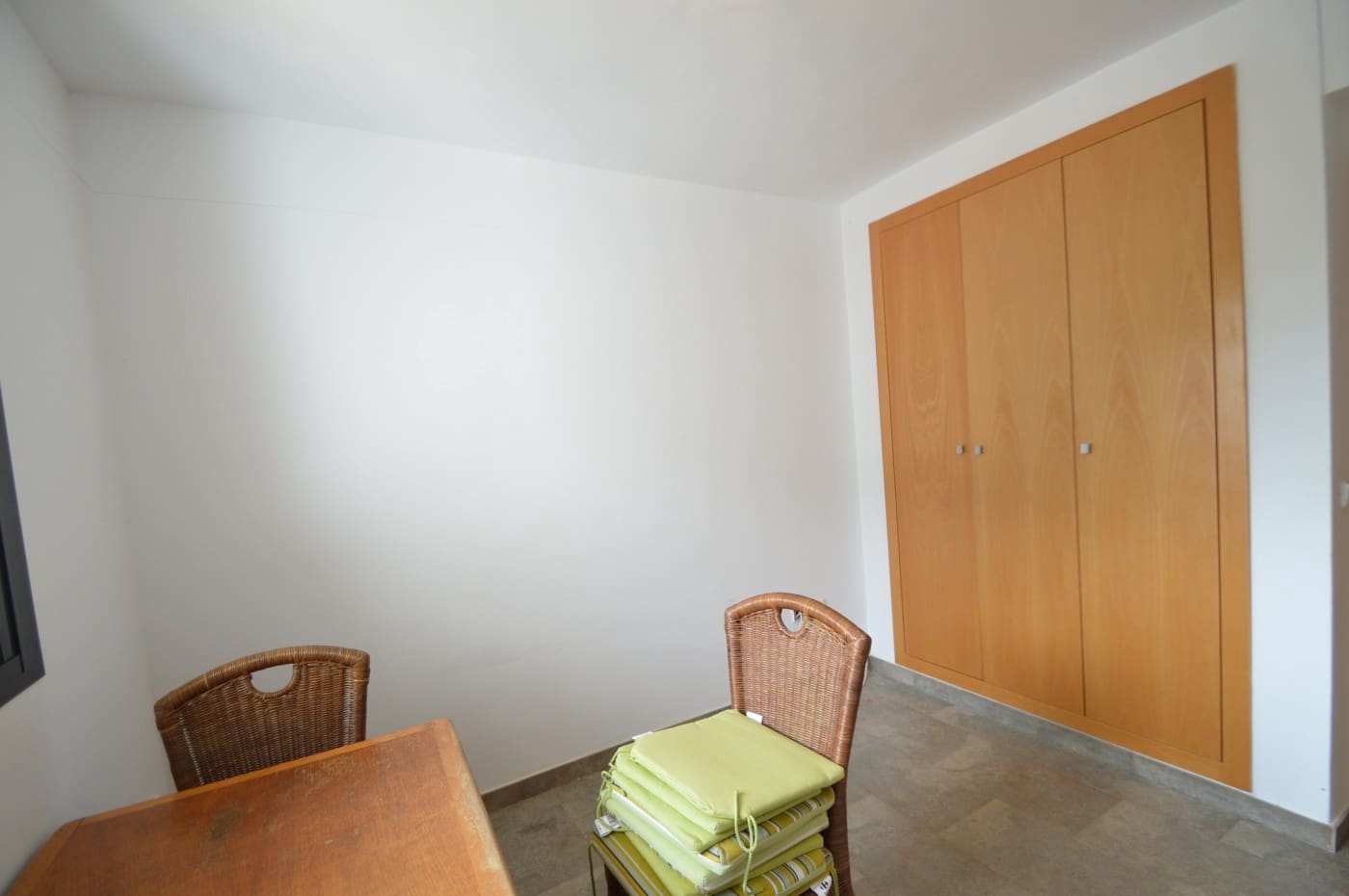 5 bedroom Villa for sale in Sant Jordi with pool garage - € 245,000 (Ref: 10016662)
