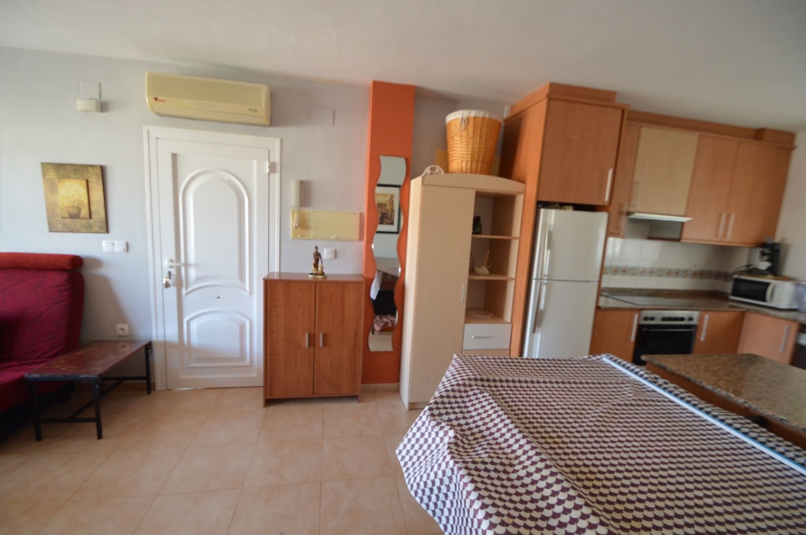 Apartamento de 2 habitaciones en Vinaròs en alquiler con piscina - 600 € (Ref: 10031247)