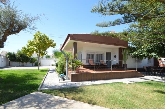 4 Zimmer Villa zu verkaufen in Vinaròs mit Garage - 399.000 € (Ref: 10035705)