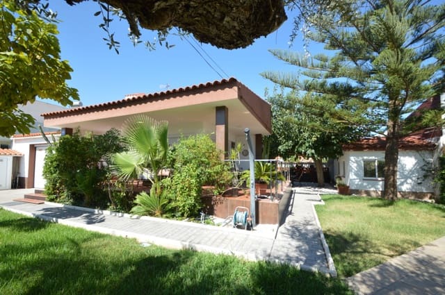4 Zimmer Villa zu verkaufen in Vinaròs mit Garage - 399.000 € (Ref: 10035705)