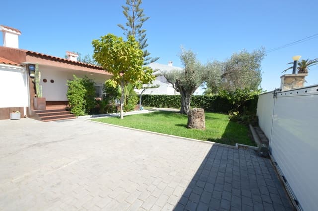 4 Zimmer Villa zu verkaufen in Vinaròs mit Garage - 399.000 € (Ref: 10035705)