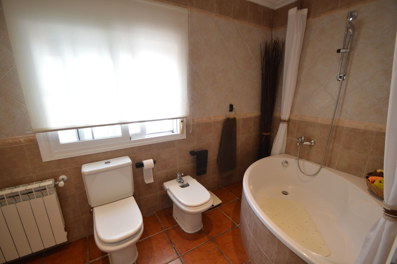 4 Zimmer Villa zu verkaufen in Vinaros mit Garage - 399.000 € (Ref: 10035705)