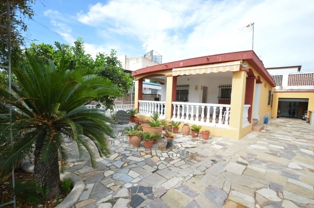 4 sovrum Villa att hyra i Vinaròs med garage - 600 € (Ref: 10062641)