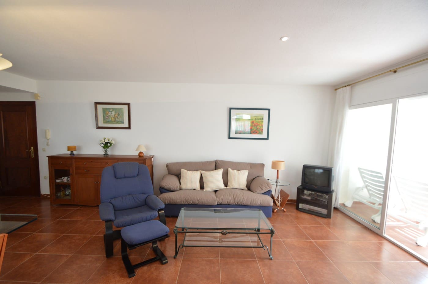 2 slaapkamer Appartement te koop in Sant Jordi met zwembad garage - € 135.000 (Ref: 10085296)