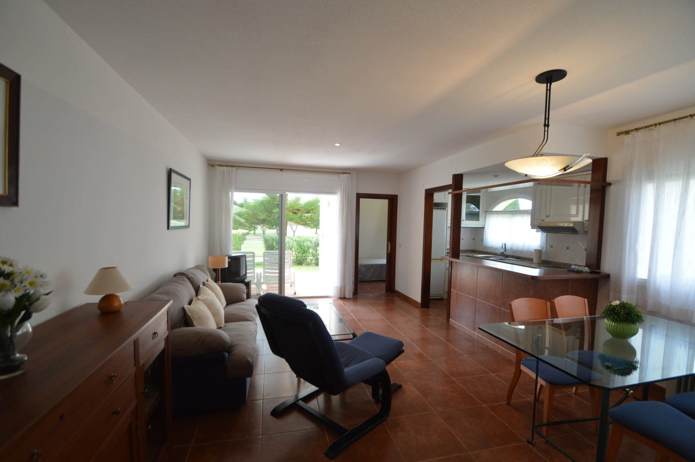 2 slaapkamer Appartement te koop in Sant Jordi met zwembad garage - € 135.000 (Ref: 10085296)