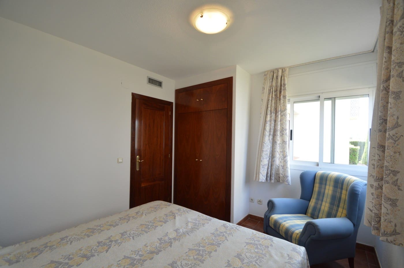 2 slaapkamer Appartement te koop in Sant Jordi met zwembad garage - € 135.000 (Ref: 10085296)