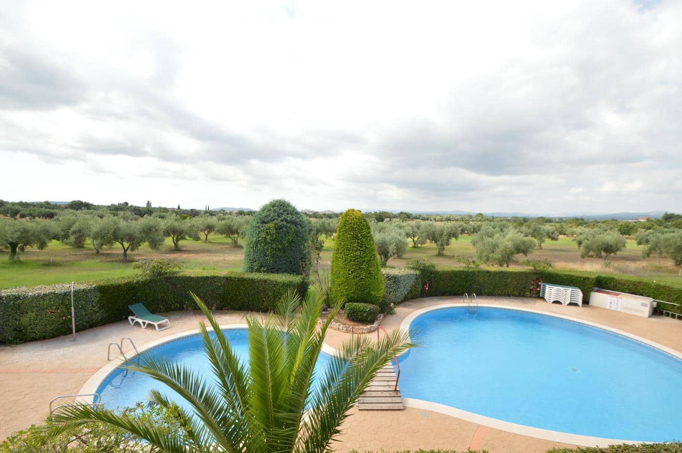2 slaapkamer Appartement te koop in Sant Jordi met zwembad garage - € 135.000 (Ref: 10085296)