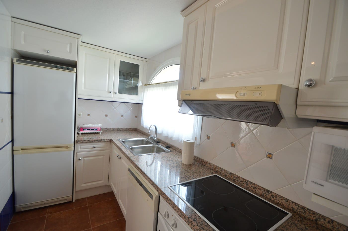 2 slaapkamer Appartement te koop in Sant Jordi met zwembad garage - € 135.000 (Ref: 10085296)