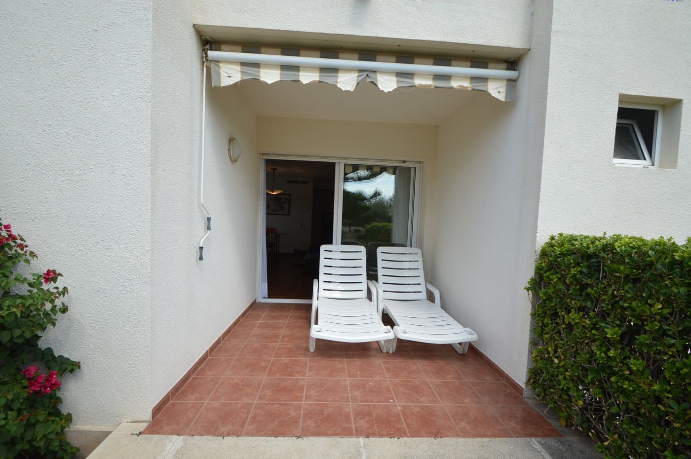 2 slaapkamer Appartement te koop in Sant Jordi met zwembad garage - € 135.000 (Ref: 10085296)