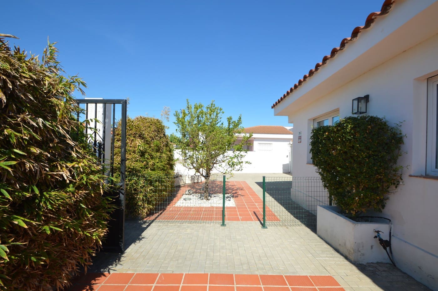 4 soverom Villa til salgs i Vinaros med garasje - € 490 000 (Ref: 10089969)