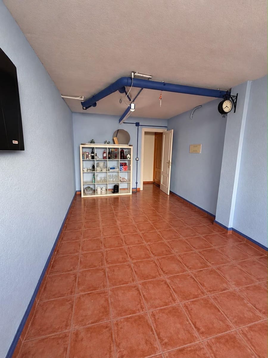 4 Zimmer Villa zu verkaufen in Vinaros mit Pool Garage - 350.000 € (Ref: 10110323)