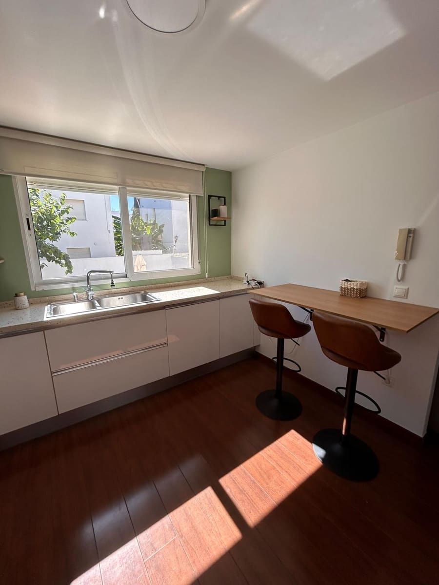 4 Zimmer Villa zu verkaufen in Vinaros mit Pool Garage - 350.000 € (Ref: 10110323)
